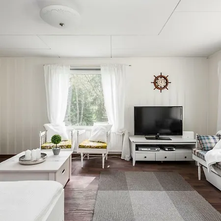 Dom wakacyjny Borg Ankkurikari *